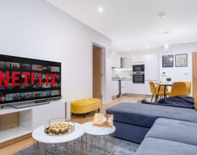 Huku Kwetu Stay Canary Diamond Birmingham – 2 Bedroom Apartment