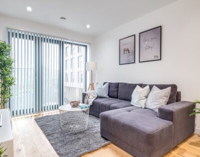 Huku Kwetu Stay Aquamarine Birmingham – 2 Bedroom Apartment